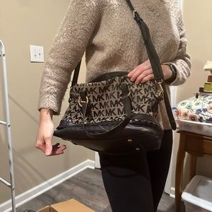 Michael Kors purse